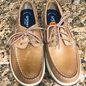 Men’s size 11 Sperry Top-Sider Memory foam.